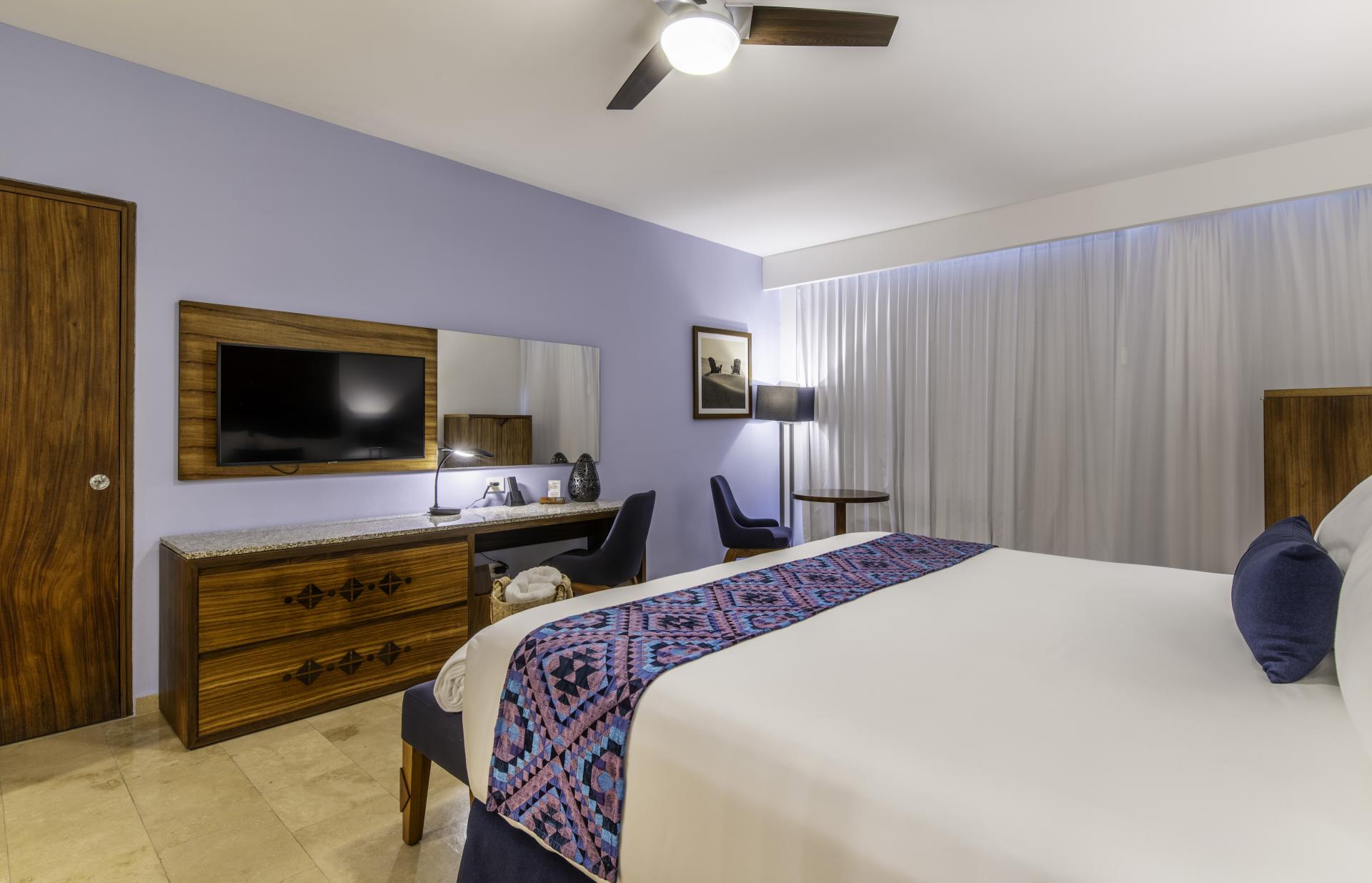Agatha King Room 5