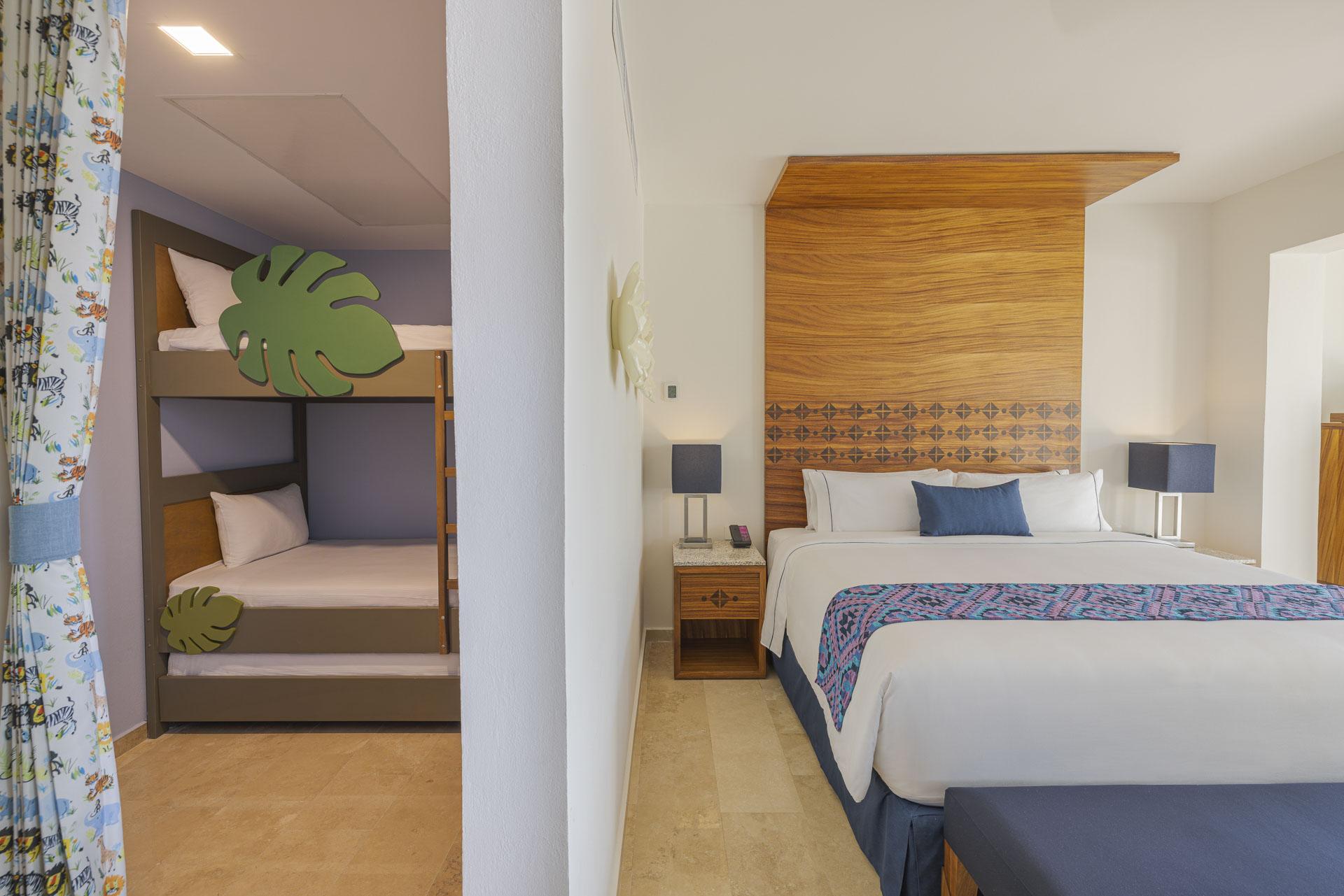 Sapphire Room 5